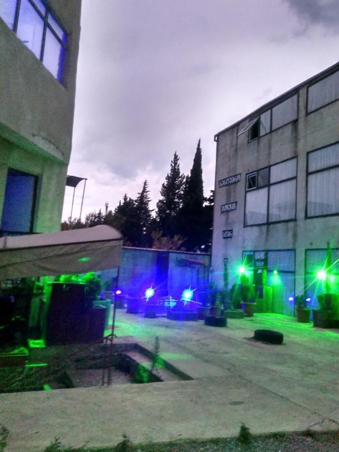 Guesthouse Star Georgia Tbilisi Zewnętrze zdjęcie